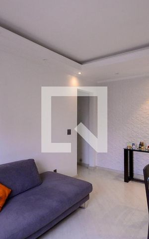 Apartamento à venda com 72m², 2 quartos e 1 vaga Apartamento à venda com 72m², 2 quartos e 1 vagaSala