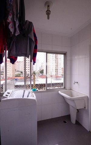 Apartamento à venda com 72m², 2 quartos e 1 vaga Apartamento à venda com 72m², 2 quartos e 1 vagaÁrea de serviço