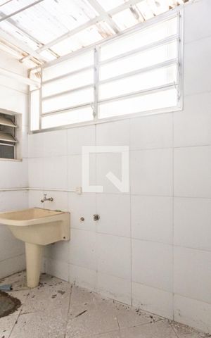 Casa para alugar com 95m², 2 quartos e sem vagaÁrea de Serviço