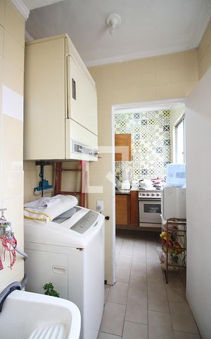Apartamento à venda com 98m², 2 quartos e 1 vagaÁrea de Serviço