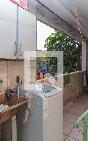 Casa para alugar com 150m², 3 quartos e 1 vaga Casa para alugar com 150m², 3 quartos e 1 vagaÁrea de Serviço