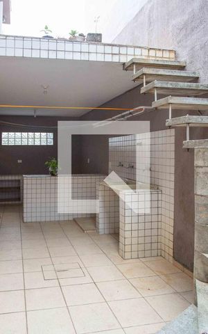 Casa à venda com 385m², 6 quartos e 2 vagasÁrea de Serviço