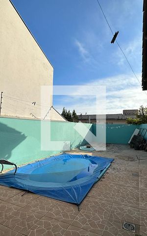 Casa para alugar com 180m², 2 quartos e 2 vagasÁrea Externa