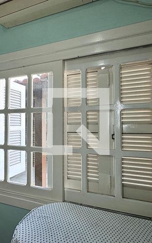 Casa para alugar com 180m², 2 quartos e 2 vagasJanela do Quarto 2 