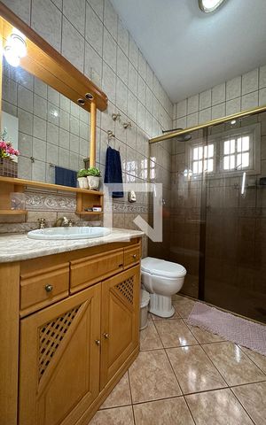Casa para alugar com 180m², 2 quartos e 2 vagasBanheiro