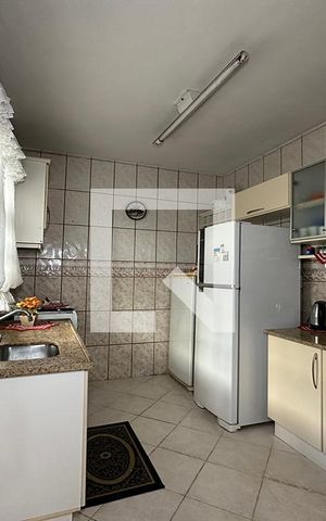 Casa para alugar com 180m², 2 quartos e 2 vagasCozinha