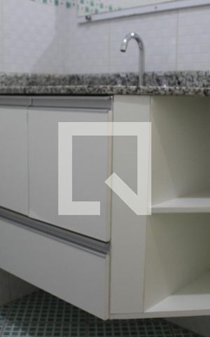 Apartamento para alugar com 60m², 1 quarto e sem vagaBanheiro 