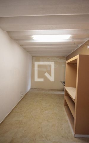 Studio para alugar com 30m², 1 quarto e sem vaga Studio para alugar com 30m², 1 quarto e sem vagaStudio