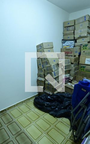 Casa à venda com 503m², 6 quartos e 5 vagas Casa à venda com 503m², 6 quartos e 5 vagasQuarto de Serviço