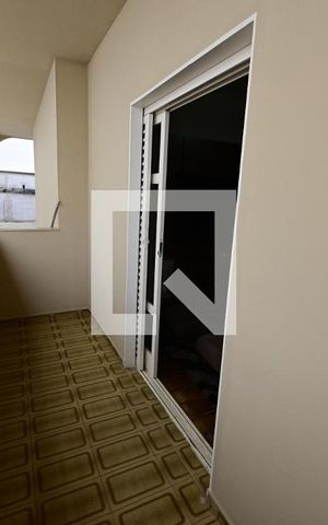Casa à venda com 503m², 6 quartos e 5 vagas Casa à venda com 503m², 6 quartos e 5 vagasQuarto 5
