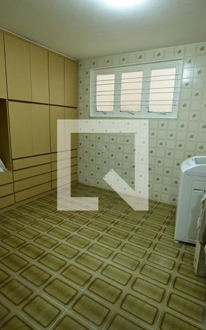 Casa à venda com 503m², 6 quartos e 5 vagas Casa à venda com 503m², 6 quartos e 5 vagasLavanderia