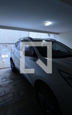 Casa à venda com 503m², 6 quartos e 5 vagas Casa à venda com 503m², 6 quartos e 5 vagasgaragem