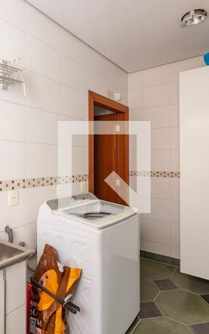 Casa à venda com 840m², 3 quartos e 6 vagasÁrea de Serviço