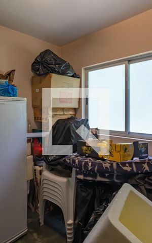 Casa à venda com 840m², 3 quartos e 6 vagasQuarto de Serviço