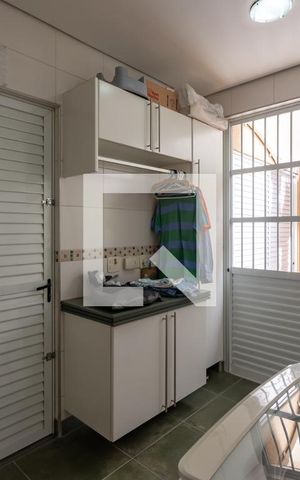 Casa à venda com 840m², 3 quartos e 6 vagasÁrea de Serviço