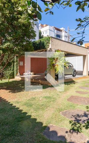 Casa à venda com 840m², 3 quartos e 6 vagasQuintal