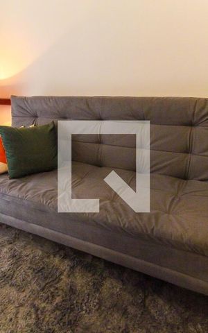 Apartamento à venda com 45m², 1 quarto e 1 vaga Apartamento à venda com 45m², 1 quarto e 1 vagaSala
