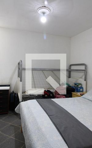 Casa de condomínio à venda com 400m², 5 quartos e 2 vagasCasa 2 Fundos - Quarto 2  