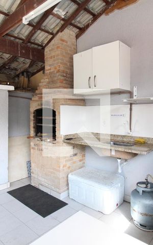 Casa de condomínio à venda com 400m², 5 quartos e 2 vagasÁrea Externa na Frente