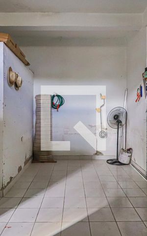 Casa à venda com 240m², 6 quartos e 2 vagasGaragem