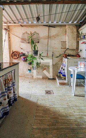 Casa à venda com 240m², 6 quartos e 2 vagasÁrea de Serviço