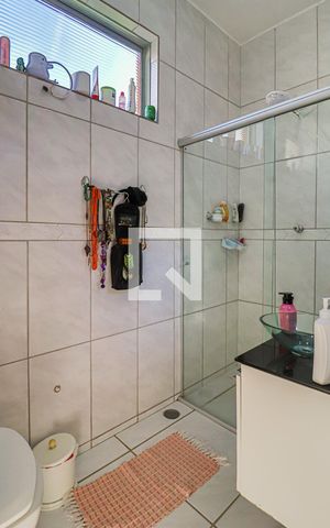 Casa à venda com 240m², 6 quartos e 2 vagasBanheiro do Quarto 6 Suíte