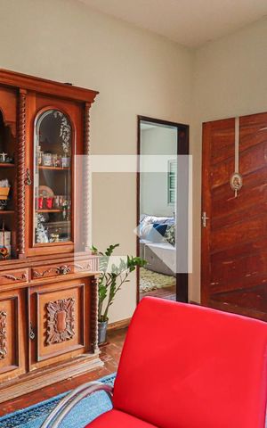 Casa à venda com 240m², 6 quartos e 2 vagasSala de Estar