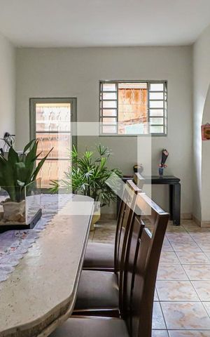 Casa à venda com 240m², 6 quartos e 2 vagasSala de Jantar