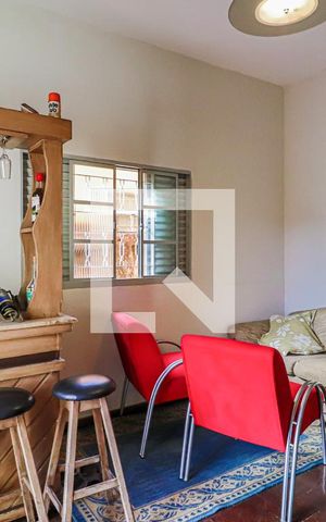 Casa à venda com 240m², 6 quartos e 2 vagasSala de Estar