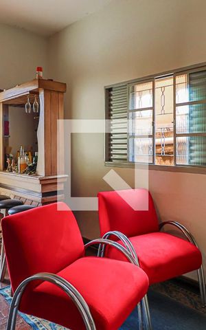 Casa à venda com 240m², 6 quartos e 2 vagasSala de Estar