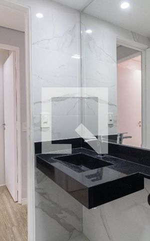 Apartamento para alugar com 47m², 2 quartos e 1 vaga Apartamento para alugar com 47m², 2 quartos e 1 vagaBanheiro