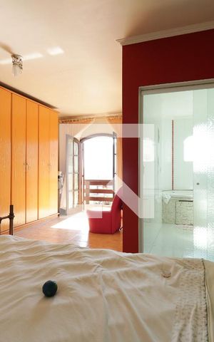 Casa à venda com 300m², 3 quartos e 8 vagasSuite 1