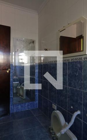 Casa à venda com 300m², 3 quartos e 8 vagasBanheiro da Suite 3