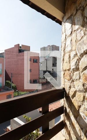 Casa à venda com 300m², 3 quartos e 8 vagasVaranda - Suite 1