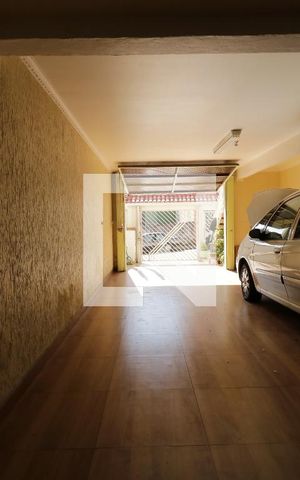Casa à venda com 300m², 3 quartos e 8 vagasGaragem