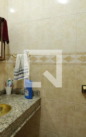 Casa à venda com 300m², 3 quartos e 8 vagasLavabo