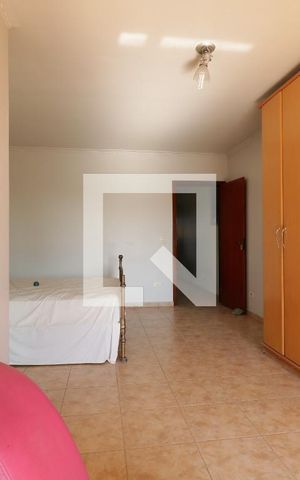 Casa à venda com 300m², 3 quartos e 8 vagasSuite 1