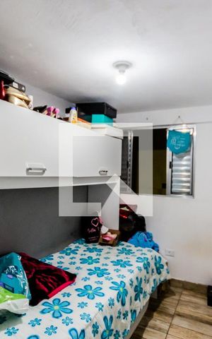 Casa à venda com 230m², 3 quartos e 2 vagas Casa à venda com 230m², 3 quartos e 2 vagasQuarto 3