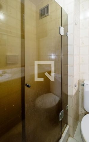 Apartamento à venda com 69m², 2 quartos e 1 vaga Apartamento à venda com 69m², 2 quartos e 1 vagaBanheiro Corredor