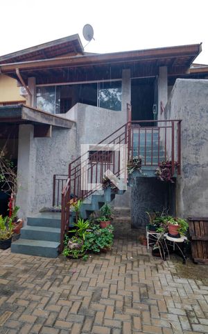 Casa para alugar com 200m², 3 quartos e 1 vagaFachada