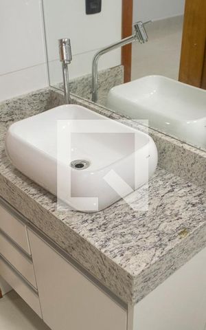 Apartamento para alugar com 37m², 1 quarto e sem vagaBanheiro