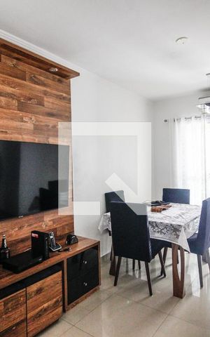 Apartamento à venda com 57m², 2 quartos e 2 vagas Apartamento à venda com 57m², 2 quartos e 2 vagasSala