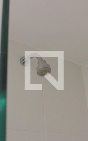 Apartamento para alugar com 45m², 1 quarto e 1 vagaChuveiro