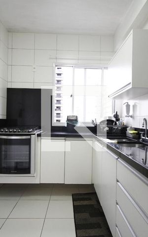 Apartamento para alugar com 90m², 3 quartos e 2 vagasCozinha