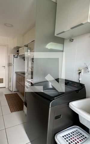 Apartamento à venda com 67m², 2 quartos e 1 vaga Apartamento à venda com 67m², 2 quartos e 1 vagaCozinha e Área de Serviço