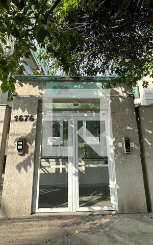 Apartamento à venda com 67m², 2 quartos e 1 vaga Apartamento à venda com 67m², 2 quartos e 1 vagaFachada e portaria