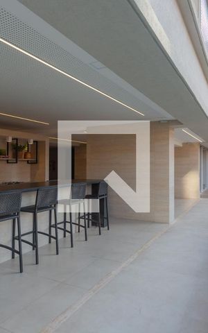 Apartamento à venda com 108m², 2 quartos e 3 vagas Apartamento à venda com 108m², 2 quartos e 3 vagasBar da Piscina