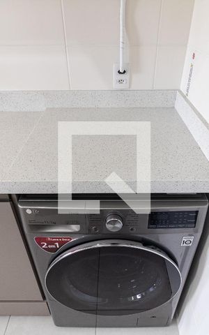 Apartamento para alugar com 33m², 2 quartos e sem vaga Apartamento para alugar com 33m², 2 quartos e sem vagaLavanderia
