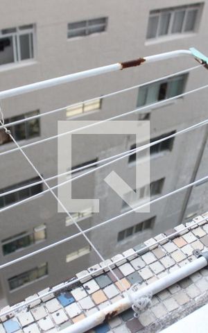 Apartamento para alugar com 35m², 1 quarto e 1 vagaKitnet