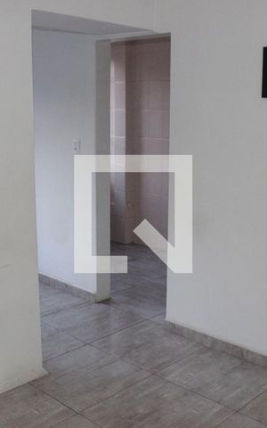 Apartamento para alugar com 35m², 1 quarto e 1 vagaKitnet